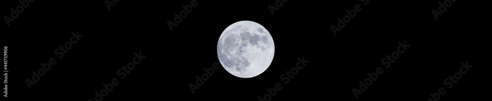 Obraz premium 満月 6月 ストロベリームーン