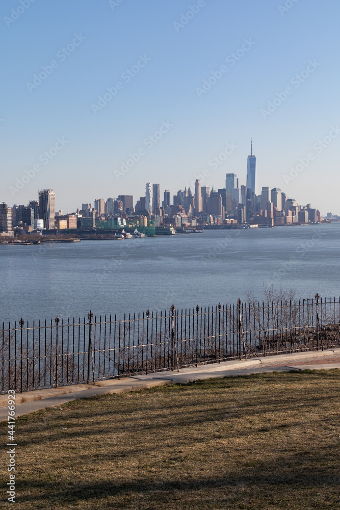 Fototapeta premium Hamilton Park in Weehawken New Jersey with a New York City Skyline View along the Hudson River