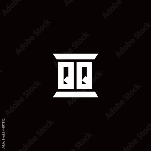 QQ Logo monogram with pillar shape designs template