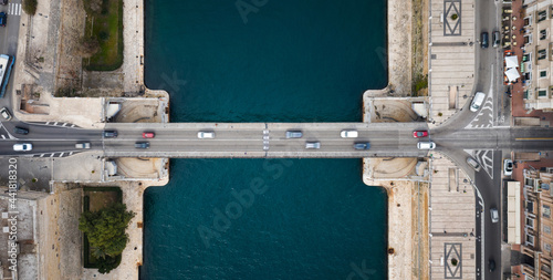 Canvastavla Top view of bridge with cars. Taranto city, Italy