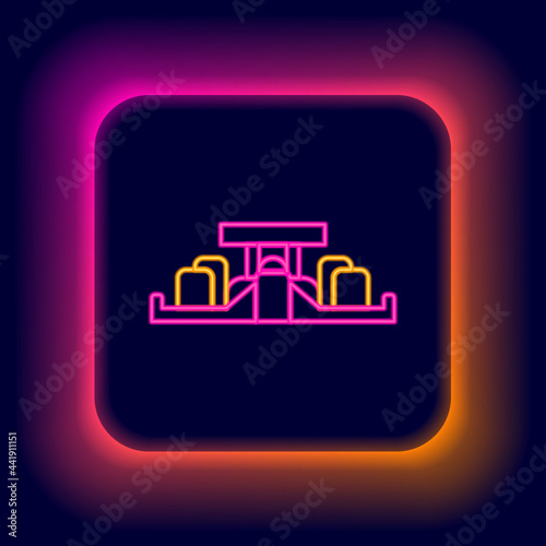 Glowing neon line Formula 1 racing car icon isolated on black background. Colorful outline concept. Vector