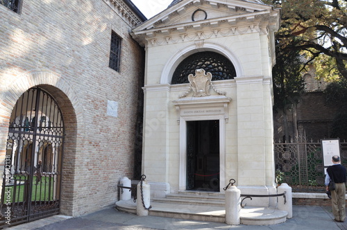 Dante's tomb
