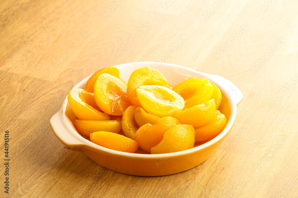 Canned apricot – sweet light dessert