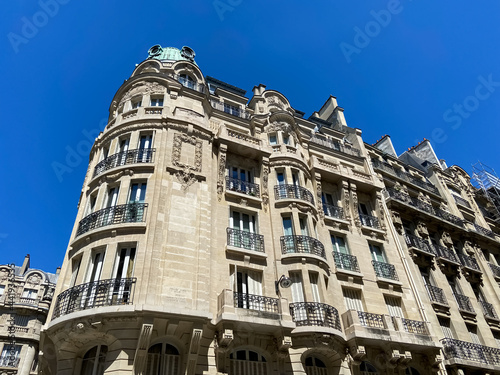 Immeuble ancien résidentiel du quartier de Passy à Paris