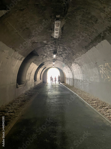 Tunnel des quais de seine à Paris