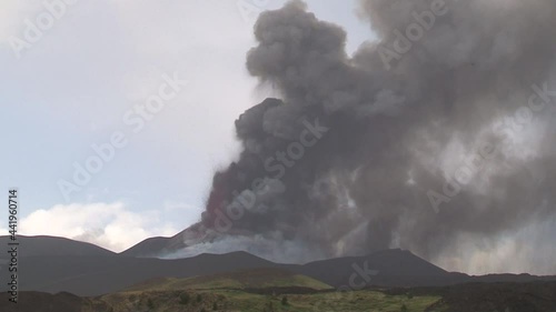 Vulcano Etna, eruzione 26-06-2021 photo