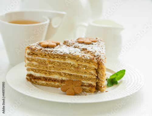 A classic honey cake cake. © ld1976