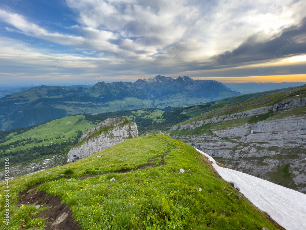 Churfirsten Schweiz im Sommer