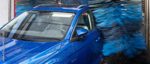 blue car wash photo