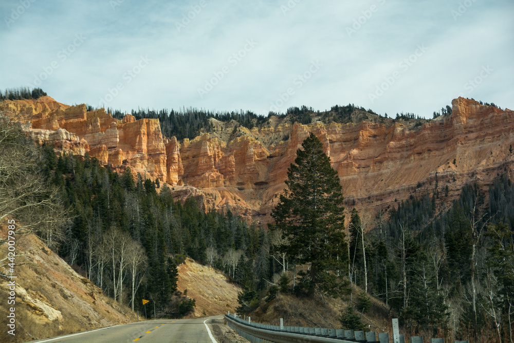 Amazing road to the Cedar Breaks National Monuments