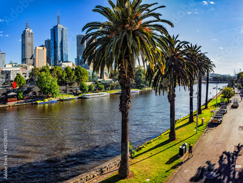 Parks and gardens of Melbourne © zoya54