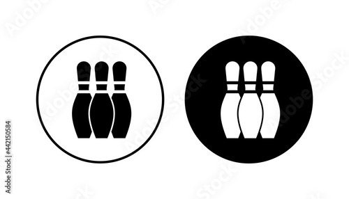 Bowling icon set. bowling ball and pin icon. bowling pins