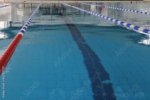 Indoor Public swimming pool hygiene, chlorine level