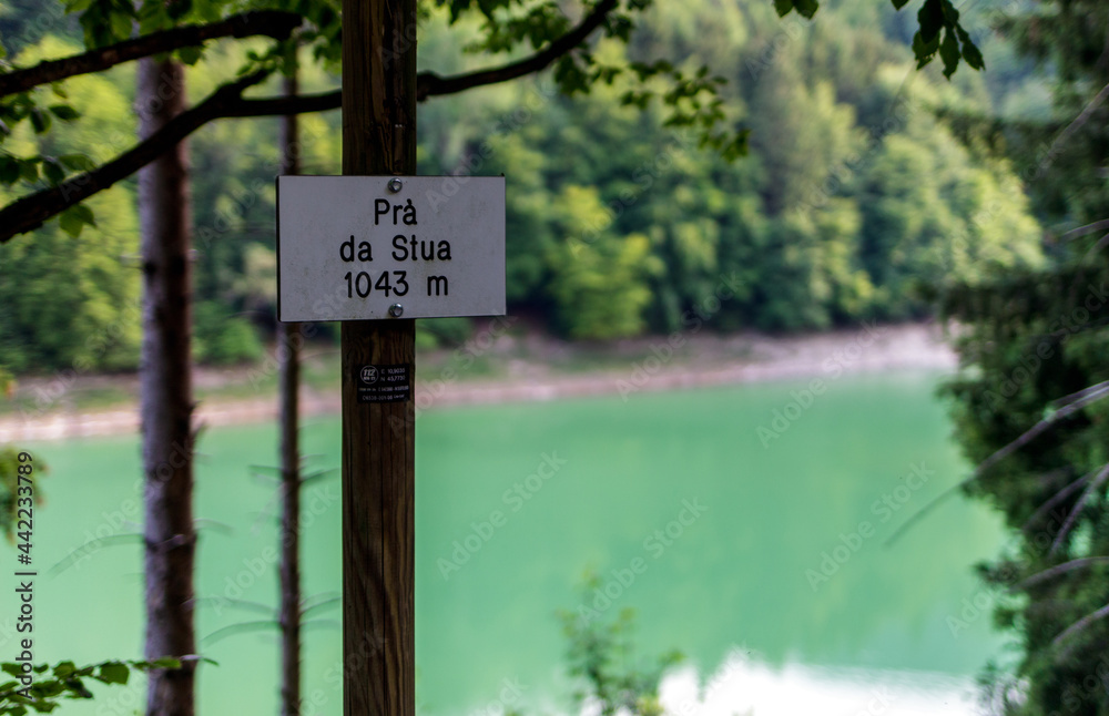 Fototapeta premium The lake Pra da Stua