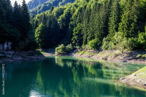 Fototapeta Naklejka Na Ścianę i Meble -  The lake Pra da Stua