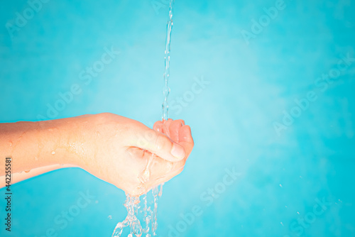 higiene y lavado de manos con agua jabón y alcohol