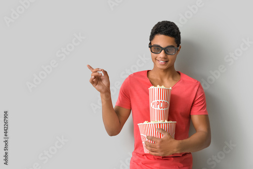 African-American teenager w...