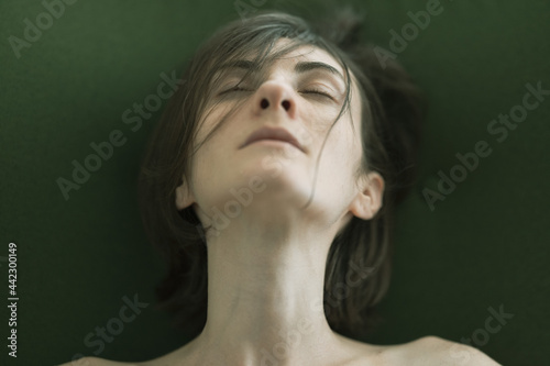 Canvas Print portrait of a romantic and calm woman