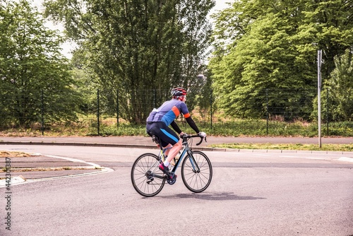 cycling on the streets of the city , weekend sports and recreation