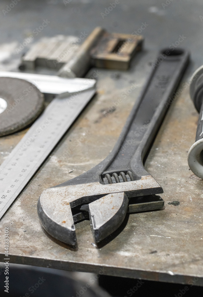 Tools. Bahco key. Ruler. Work bench. Tools. Bahco key. Ruler. Work bench.