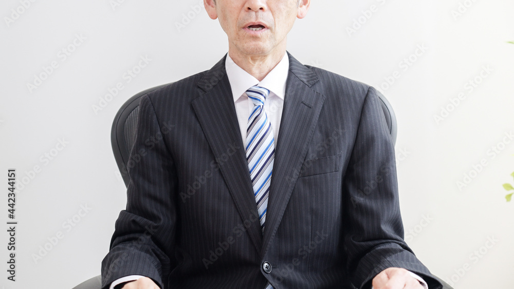 ミドル男性・ビジネス