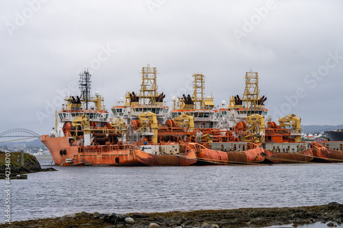 Decomissioned supply vessels in long time storage