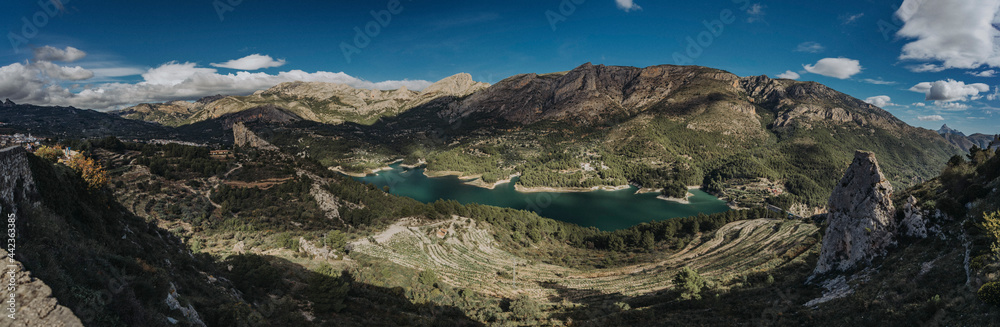 Embalse de Guadalest (Guadalest reservoir), Valencian Community, Spain