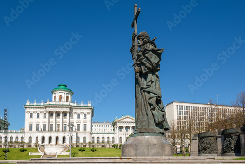 Monument to the Holy Equal-to-the-Apostles Prince Vladimir Svyatoslavich, the Baptist of Russia installed on Manezhnaya Street, opposite the House of Pashkov