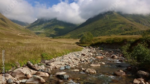 Located in one of the plateaus in the Black Sea in Turkey, this small stream has a beauty that amazes its visitors with its cold fresh waters and magnificent green nature.