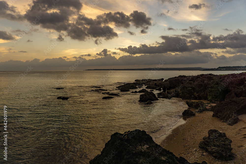 Sunset from a beach in Kenting National Park, on the south of Taiwan Sunset from a beach in Kenting National Park, on the south of Taiwan