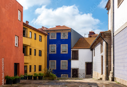Bairro habitacional  colorido na cidade do Porto