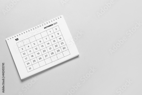 Flip paper calendar on ligh...
