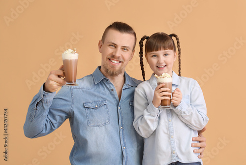Happy father and daughter e...