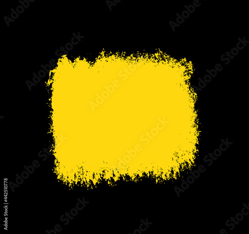 Gemalter Banner in gelb auf schwarzem Hintergrund