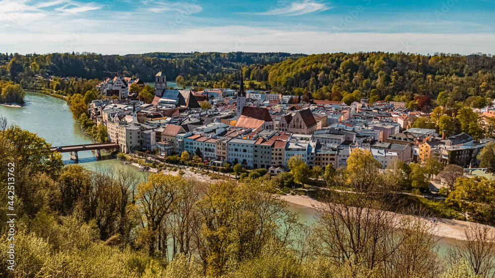 Fototapeta premium Beautiful spring view on a sunny day at Wasserburg, Inn, Bavaria, Germany