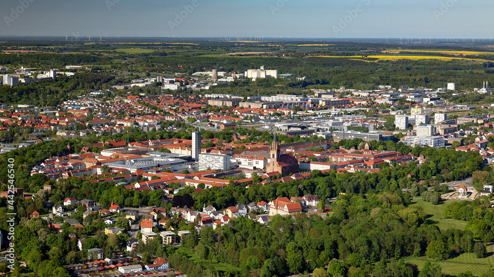 Neubrandenburg, Mecklenburg-Vorpommern, Deutschland, Luftaufnahme aus dem Flugzeug 