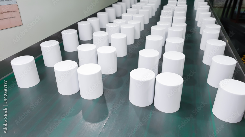 Coemetic plastic parts for injection molding,That is assembled into a cosmetic jar, Coemetic plastic parts for injection molding,That is assembled into a cosmetic jar,