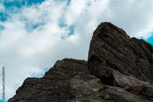rocky mountain ledge, summer mountain 