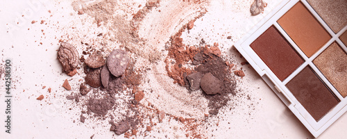 Photography Crushed eyeshadows and eyeshadow palet