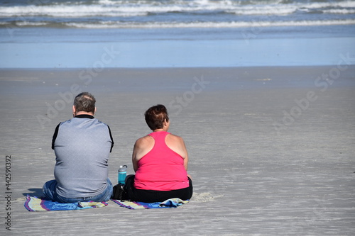 couple on the beach © Smilte