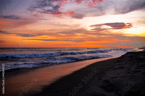 A Fairish Sunset © Nestor Cruz