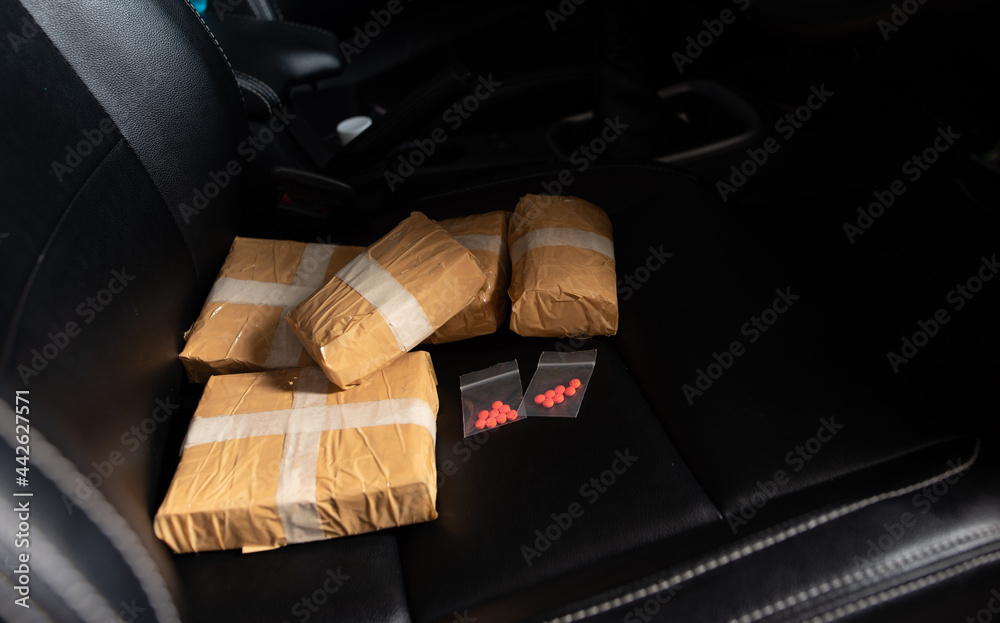 Drug package discovered in the trunk of a car