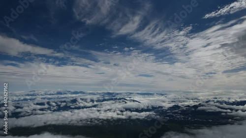 Wallpaper Mural 富士山　景色　雲　雲海　タイムラプス Torontodigital.ca