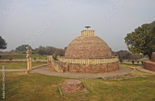 Sanchi stupa unesco world heritage site , bhopal, madhya pradesh, india, asia