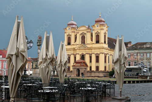 Timisoara, Rumunia, w lecie 2007 r. Stare miasto zaraz po biurzy.