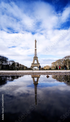 Tour Eiffel (Paris-France) © Elena Fernández Gil