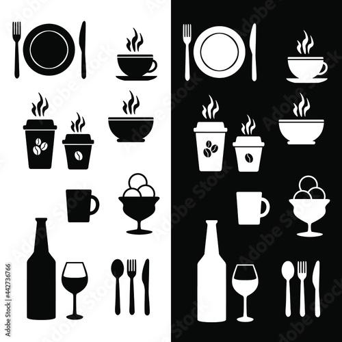 Vector illustration of a set of icons for a cafe or restaurant. Isolated image of kitchen utensils. 