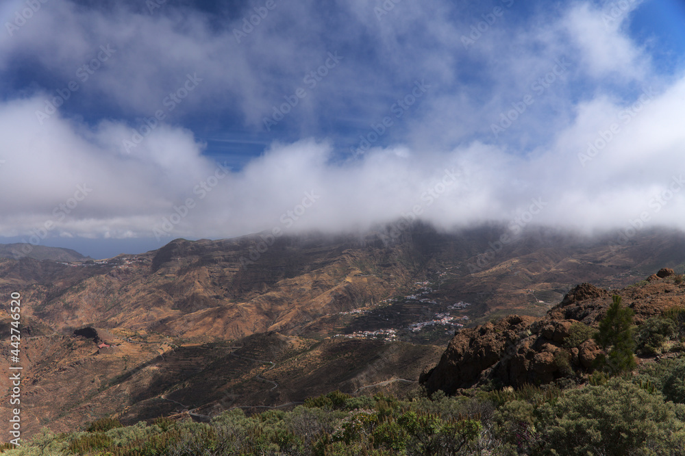 Gran Canaria, landscape of the central part of the island, Las Cumbres, ie The Summits, hiking route 
Cruz de Timagada - Lajas del Nublo - Aserrador - Chimirique
