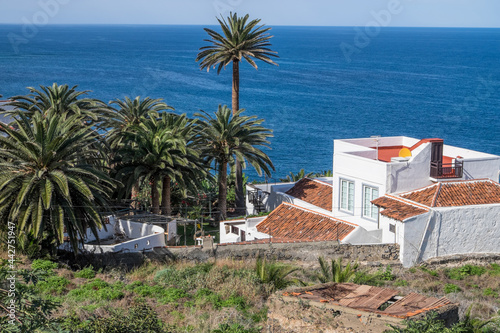 Casas rurales en el barrio de Las Ramblas en la costa norte de Tenerife, Canarias