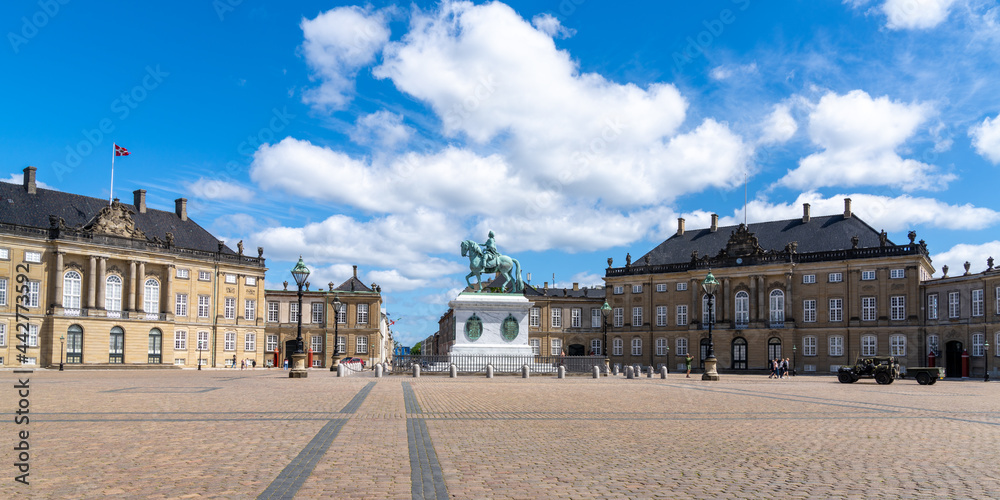 view of the equestrian statue of Frederik V and the Amalienborg Castle in Copenhagen